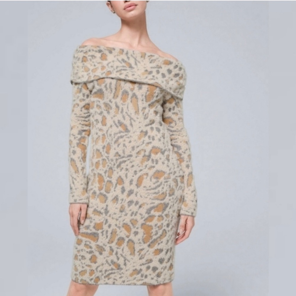 Brand New WHBM Cozy Leopard Midi Dress - Size Large